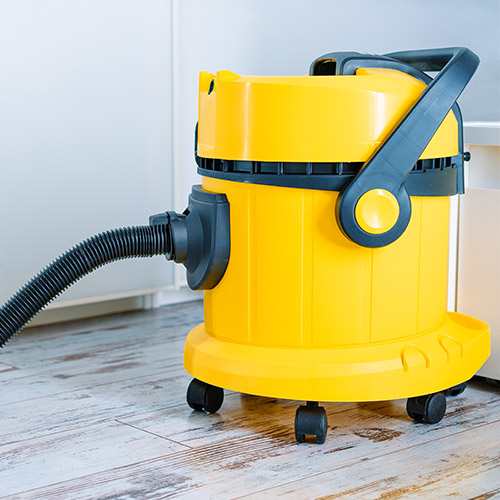 staubsauger-gelb